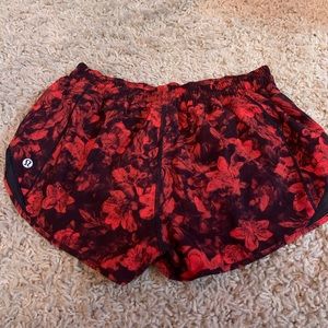 Lululemon hotty hot shorts